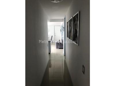 Apartamento de 3 alcobas en venta en Alto De Las Flores, Envigado, 84 m² · foto 9 de 15