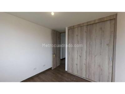 Apartamento en venta en Puerta Del Sol, Mosquera · foto 3 de 20
