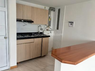 Apartamento en venta en Fontibon San Pablo, Bogotá · foto 5 de 13