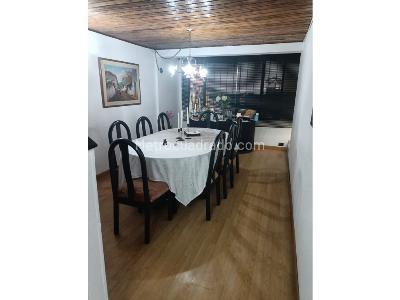 Casa de 4 alcobas en venta en Villa Claudia, Bogotá, 228 m² · foto 6 de 20