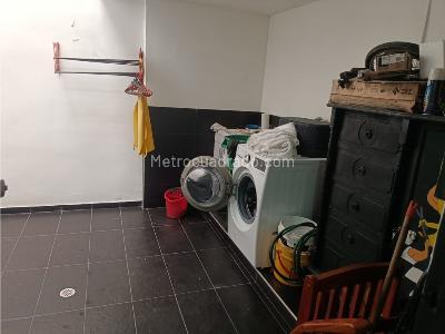 Casa de 4 alcobas en venta en Villa Claudia, Bogotá, 228 m² · foto 9 de 20