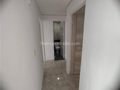 Apartamento en venta en Fontibon, Bogotá · foto 5 de 13