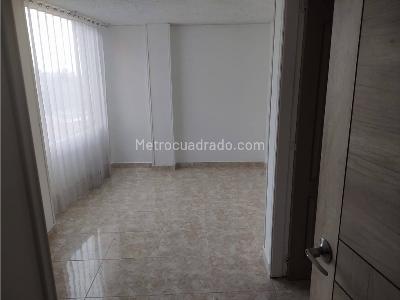 Apartamento en venta en Fontibon, Bogotá · foto 8 de 13