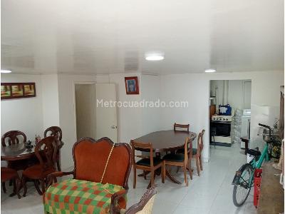 Casa de 5 alcobas en venta en Quirigua, Bogotá, 76 m² · foto 4 de 18