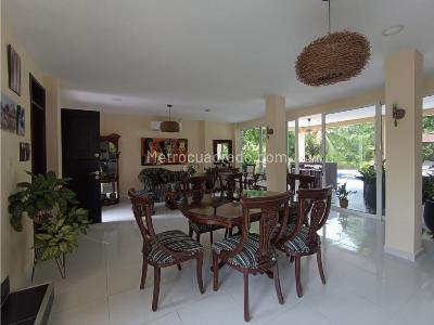 Casa de 4 alcobas en venta en Sevilla Campestre, Montería, 300 m² · foto 3 de 12