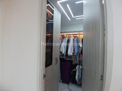 Apartamento de 3 alcobas en venta en Guayabal, Medellín, 90 m² · foto 16 de 20