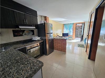 Casa de 4 alcobas en venta en El Hato, Funza, 59 m² · foto 3 de 18