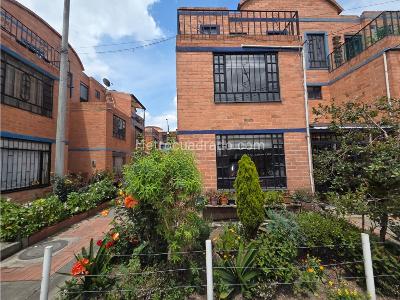 Casa de 3 alcobas en venta en Mexico, Funza, 84 m² · foto 2 de 20