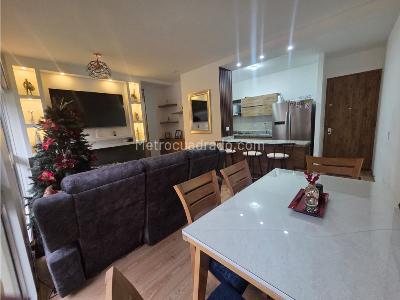 Apartamento en venta en Novaterra, Mosquera · foto 4 de 20
