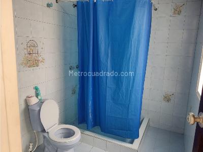 Casa de 5 alcobas en venta en Centro Fontibon, Bogotá, 300 m² · foto 12 de 20