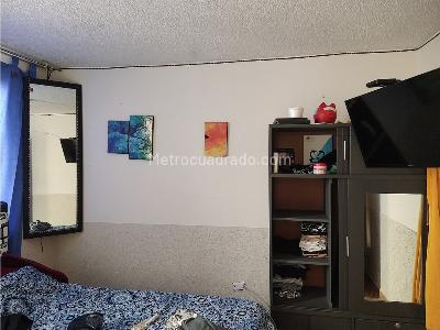 Casa de 5 alcobas en venta en Centro Fontibon, Bogotá, 300 m² · foto 9 de 20