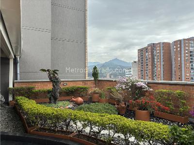 Apartamento de 3 alcobas en venta en Maria Auxiliadora, Sabaneta, 55 m² · foto 13 de 15