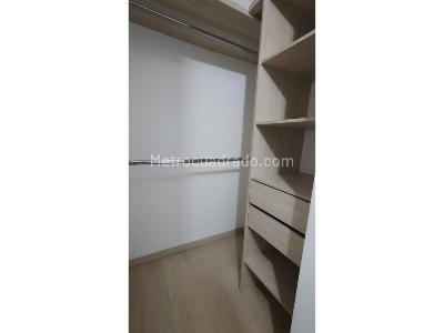 Apartamento de 2 alcobas en venta en Belen La Palma, Medellín, 70 m² · foto 7 de 18