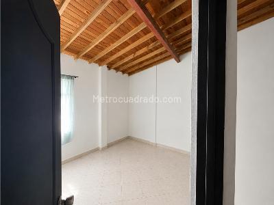 Apartamento en venta en Calasanz, Medellín · foto 10 de 18