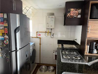Apartamento de 1 alcoba en venta en Villa Hermosa, Medellín, 36 m² · foto 4 de 10