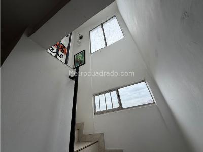 Apartamento de 3 alcobas en venta en El Poblado, Medellín, 102 m² · foto 11 de 20