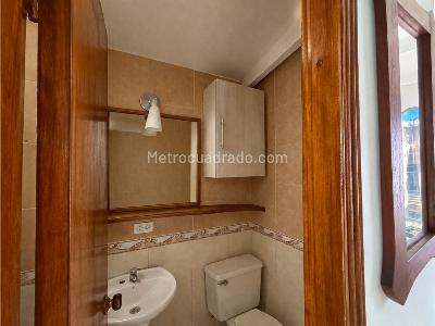 Apartamento de 3 alcobas en venta en El Poblado, Medellín, 102 m² · foto 16 de 20