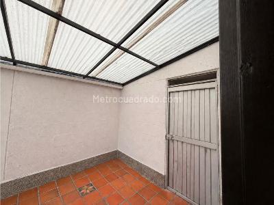 Apartamento de 3 alcobas en venta en El Poblado, Medellín, 102 m² · foto 19 de 20