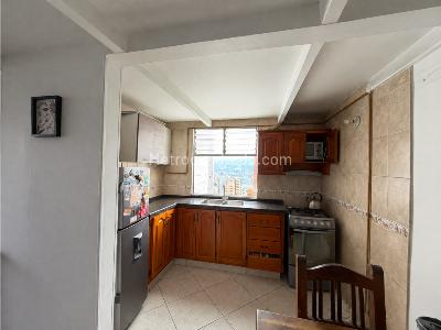 Apartamento de 3 alcobas en venta en El Poblado, Medellín, 102 m² · foto 2 de 20