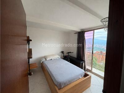 Apartamento de 3 alcobas en venta en El Poblado, Medellín, 102 m² · foto 7 de 20
