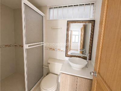 Apartamento en venta en Loma Del Indio, Medellín · foto 13 de 20