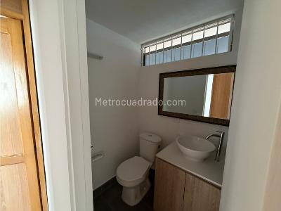 Apartamento en venta en Loma Del Indio, Medellín · foto 9 de 20