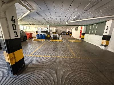 Apartamento de 2 alcobas en venta en Conquistadores, Medellín, 82 m² · foto 17 de 18