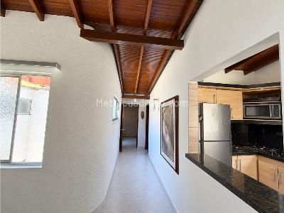 Apartamento de 2 alcobas en venta en Conquistadores, Medellín, 82 m² · foto 8 de 18