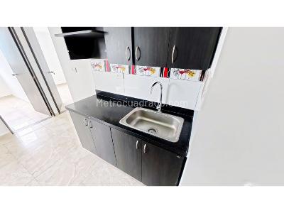 Apartamento en venta en Pajarito, Medellín · foto 4 de 16