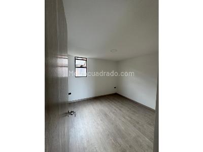 Apartamento de 3 alcobas en venta en Baririo, Medellín, 72 m² · foto 7 de 13