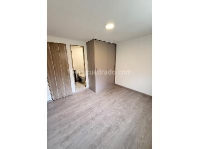 Apartamento de 3 alcobas en venta en Campo Valdés No. 1, Medellín, 69 m² · foto 9 de 10