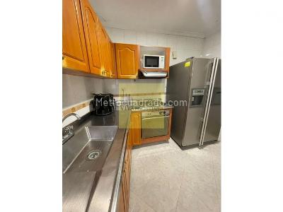 Casa de 5 alcobas en venta en Laureles, Medellín, 358 m² · foto 4 de 8