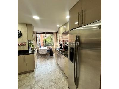 Apartamento de 3 alcobas en venta en Suba, Bogotá, 200 m² · foto 4 de 20