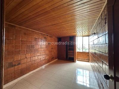 Apartamento de 3 alcobas en venta en Castilla, Bogotá, 53 m² · foto 12 de 18