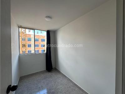 Apartamento de 3 alcobas en venta en El Recodo, Bogotá, 41 m² · foto 8 de 20