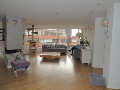 Apartamento de 4 alcobas en arriendo en Los Rosales, Bogotá, 266 m² · foto 4 de 20