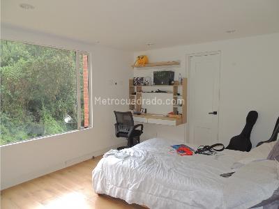 Apartamento de 4 alcobas en arriendo en Los Rosales, Bogotá, 266 m² · foto 13 de 20