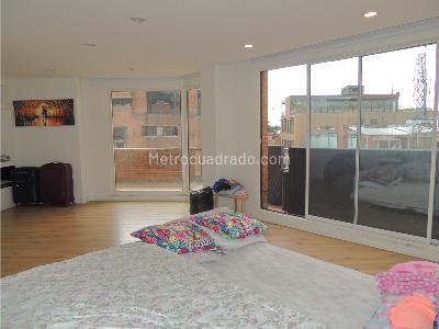 Apartamento de 4 alcobas en arriendo en Los Rosales, Bogotá, 266 m² · foto 17 de 20