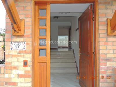 Casa de 4 alcobas en venta en Colinas De Suba, Bogotá, 245 m² · foto 9 de 20