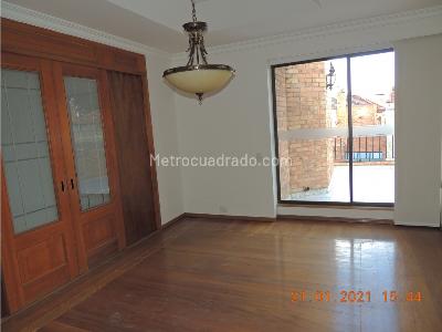 Casa de 4 alcobas en venta en Colinas De Suba, Bogotá, 245 m² · foto 15 de 20
