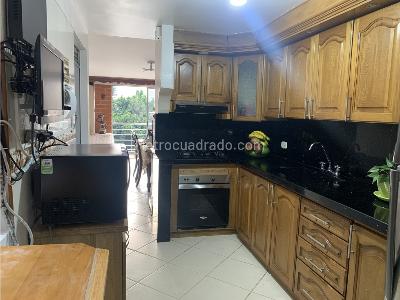 Apartamento de 5 alcobas en venta en Estadio, Medellín, 160 m² · foto 11 de 20