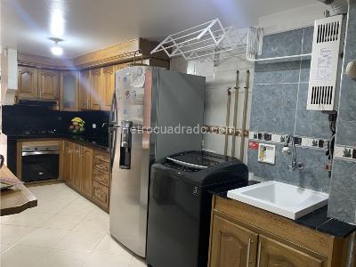 Apartamento de 5 alcobas en venta en Estadio, Medellín, 160 m² · foto 12 de 20
