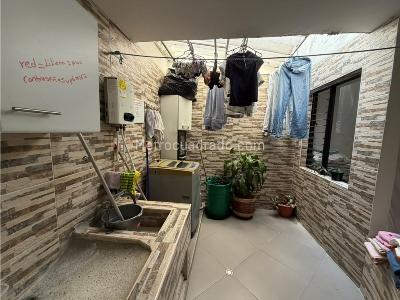 Apartamento de 5 alcobas en venta en San Joaquín, Medellín, 120 m² · foto 12 de 14