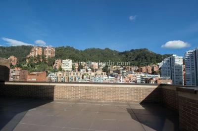 Apartamento de 3 alcobas en venta en Los Rosales Chico, Bogotá, 205 m² · foto 20 de 20