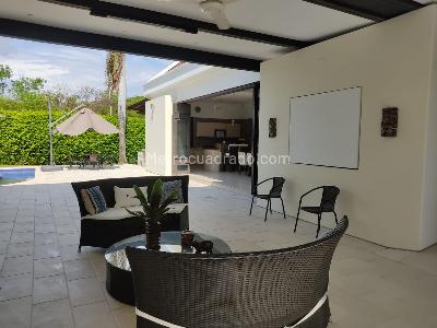 Casa de 4 alcobas en venta en Peñalisa, Girardot, 358 m² · foto 18 de 20