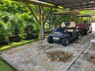 Casa de 4 alcobas en venta en Peñalisa, Girardot, 358 m² · foto 4 de 20