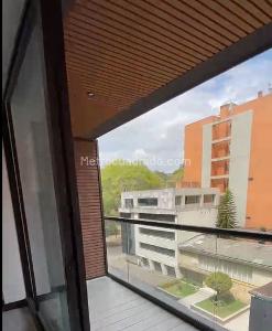Apartamento de 1 alcoba en venta en Antiguo Contry, Bogotá, 58 m² · foto 2 de 16