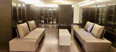 Apartamento de 2 alcobas en venta en Chico Norte, Bogotá, 163 m² · foto 16 de 19