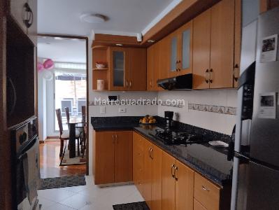 Apartamento de 3 alcobas en venta en Chico Norte Iii, Bogotá, 148 m² · foto 8 de 20