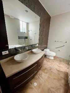 Apartamento de 3 alcobas en arriendo en Chico Reservado, Bogotá, 160 m² · foto 18 de 20